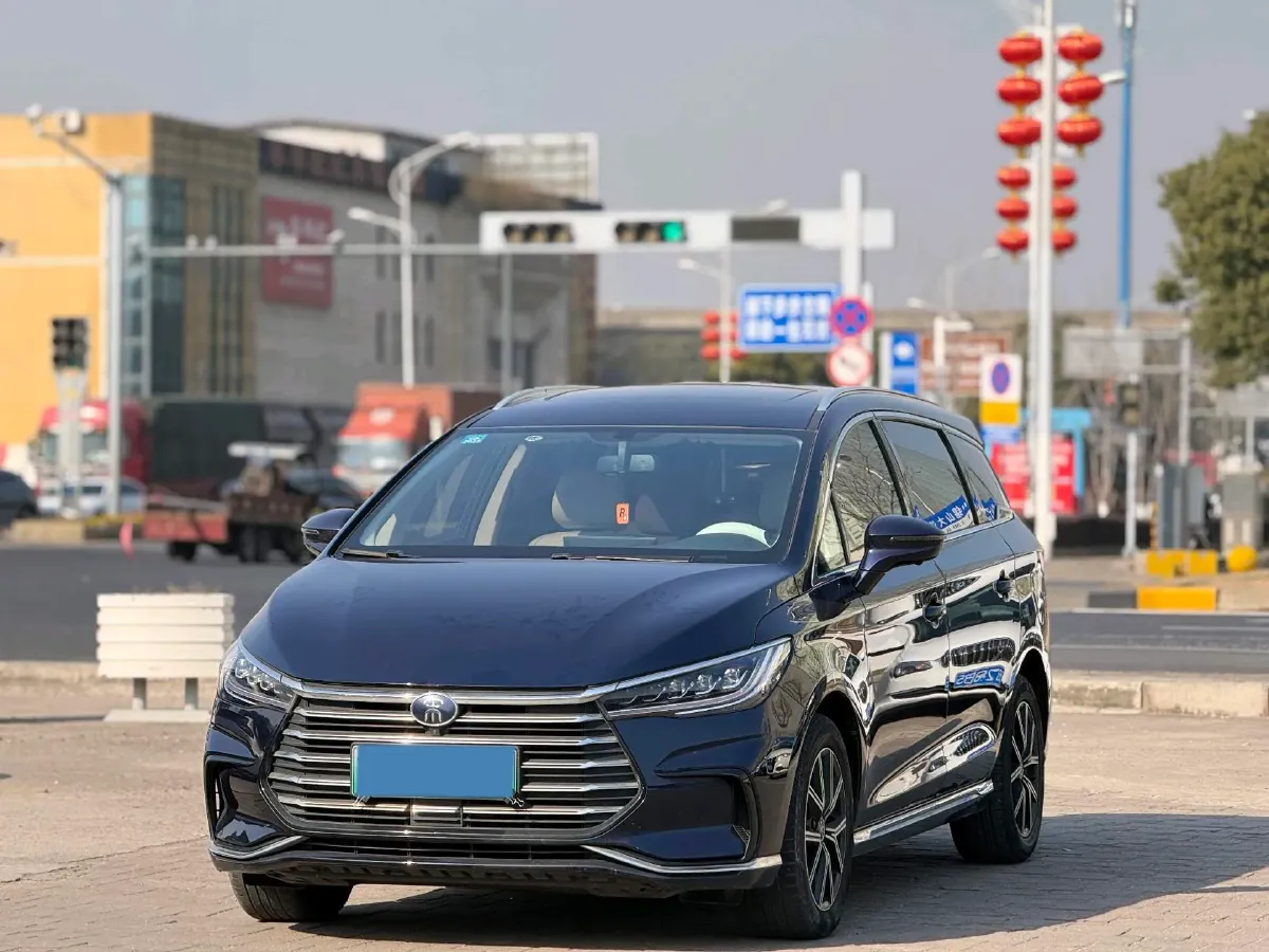 2022 Roewe RX5 MAX 2.0T 231HP L4 8AT,autocango,china used car exporter,china ev exporter,chinese used car exporter,chinese used ev exporter