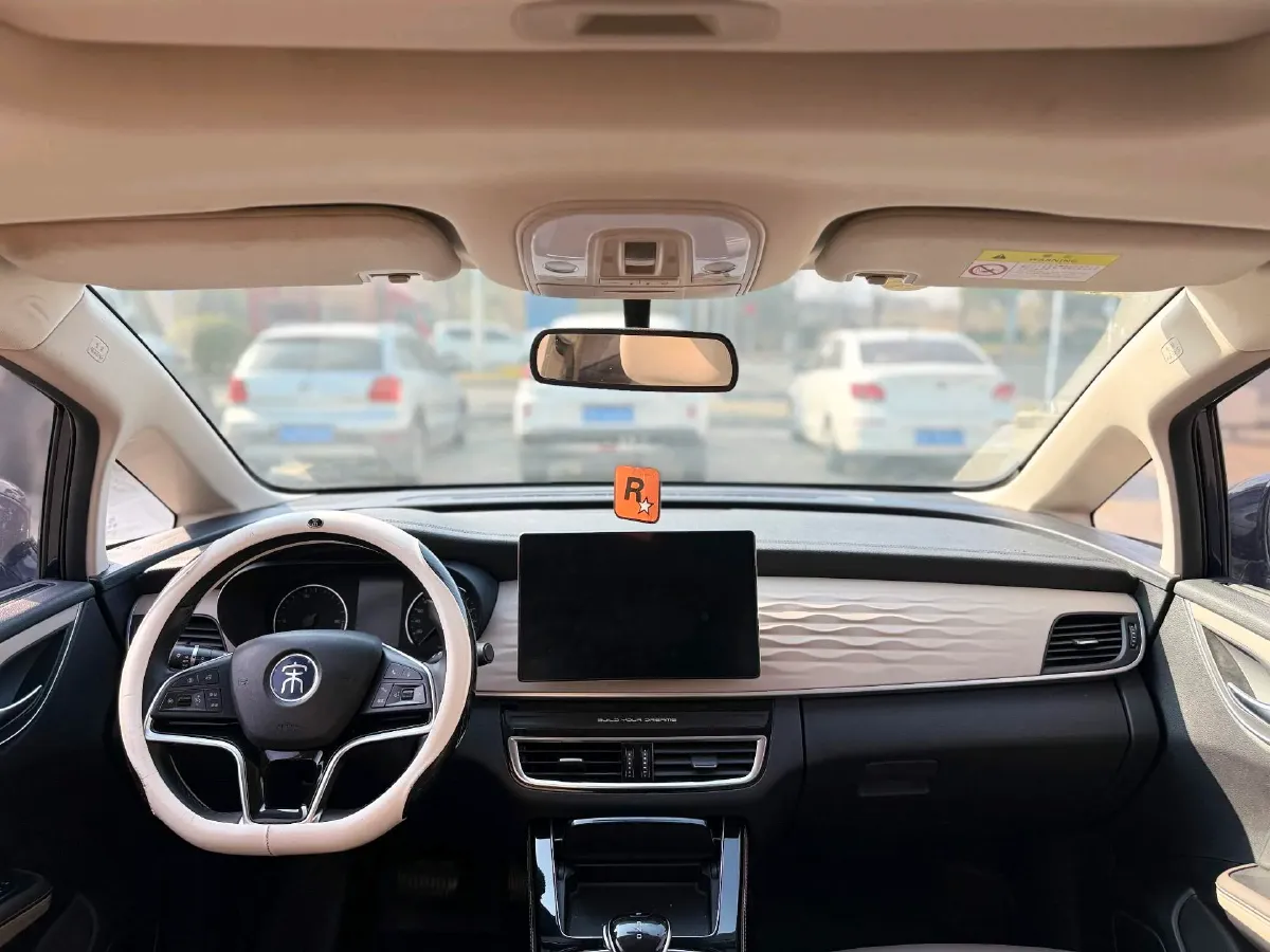 2022 Roewe RX5 MAX 2.0T 231HP L4 8AT,autocango,china used car exporter,china ev exporter,chinese used car exporter,chinese used ev exporter