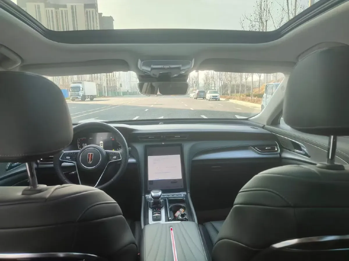 2024 HongQi H5 1.5T 169HP L4 7DCT,autocango,china used car exporter,china ev exporter,chinese used car exporter,chinese used ev exporter