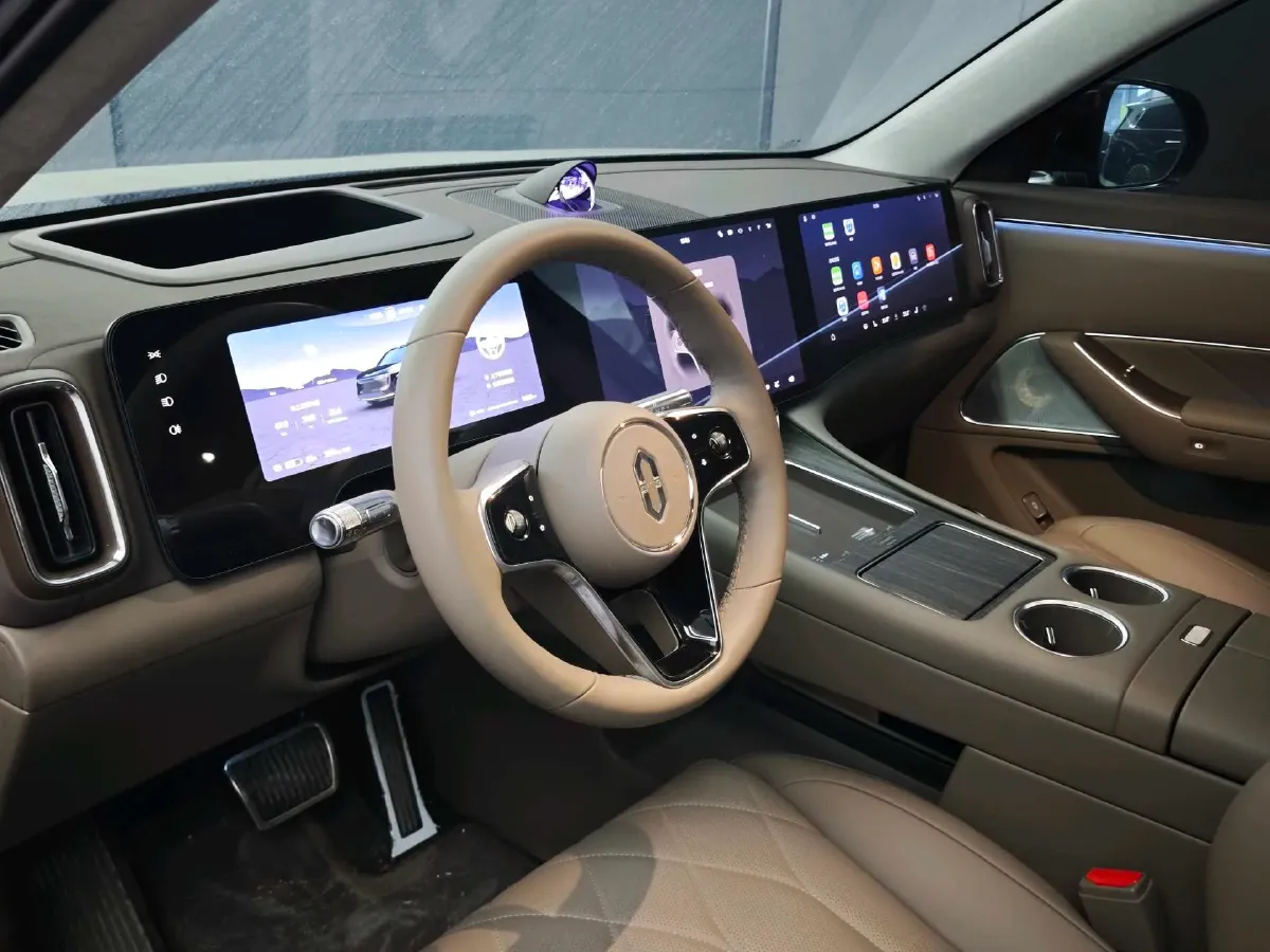 2025 AITO AITO M8 BEV,autocango,china used car exporter,china ev exporter,chinese used car exporter,chinese used ev exporter