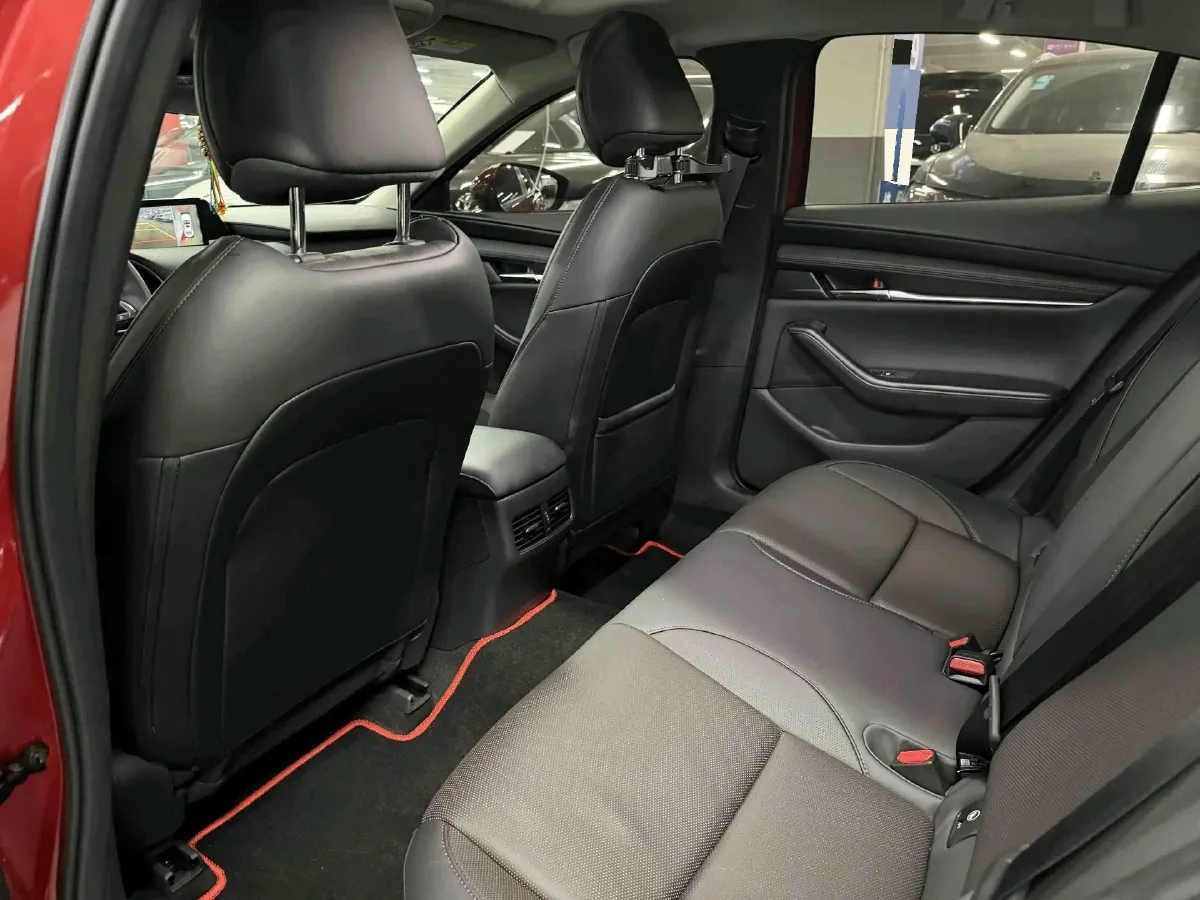 2021 Mazda 3 Axela 2.0L 158HP L4 6AT,autocango,china used car exporter,china ev exporter,chinese used car exporter,chinese used ev exporter