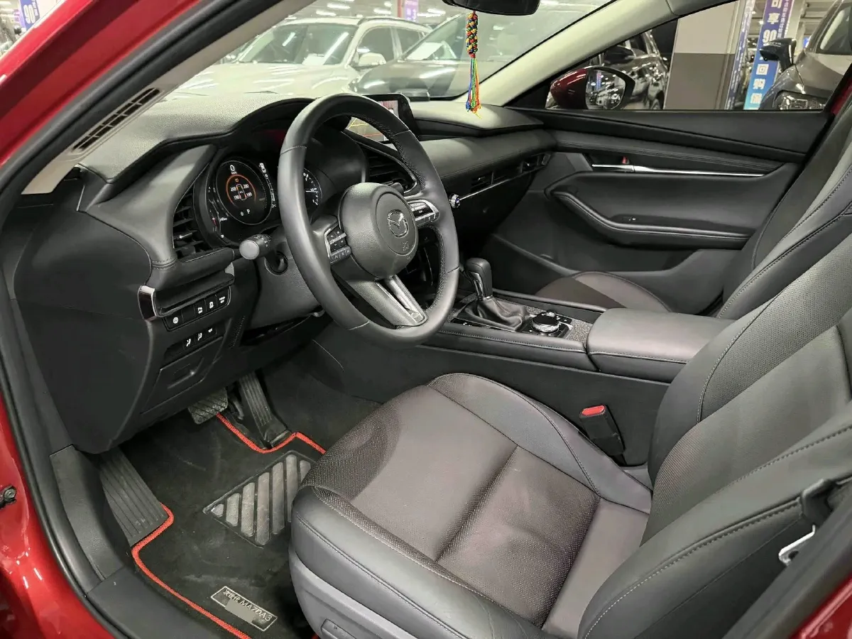 2021 Mazda 3 Axela 2.0L 158HP L4 6AT,autocango,china used car exporter,china ev exporter,chinese used car exporter,chinese used ev exporter