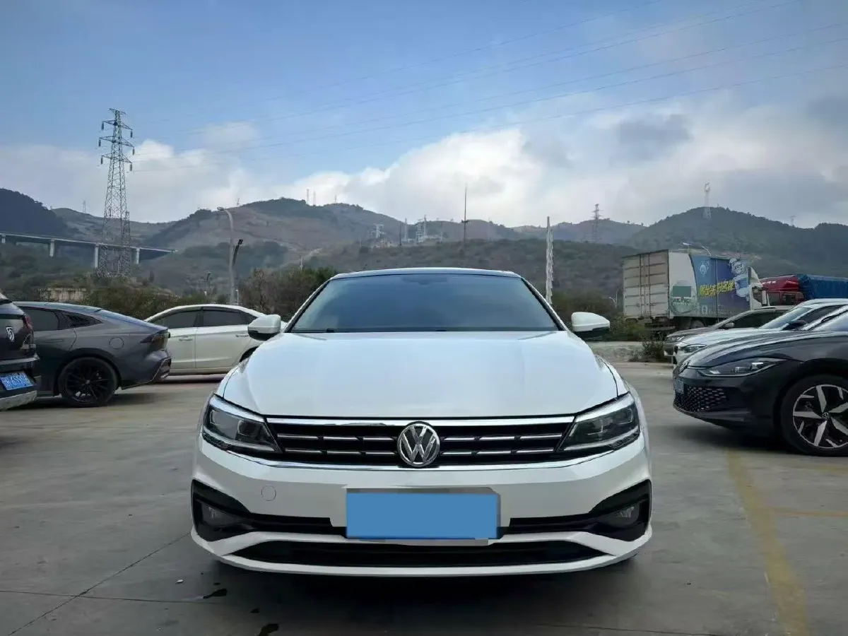 2019 Volkswagen Passat 1.4T 150HP L4 7DCT,autocango,china used car exporter,china ev exporter,chinese used car exporter,chinese used ev exporter