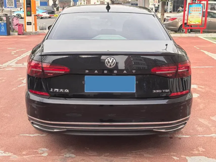 2020 Volkswagen Passat 2.0T 186HP L4 7DCT,autocango,china used car exporter,china ev exporter,chinese used car exporter,chinese used ev exporter