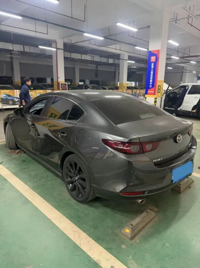2022 Mazda 3 Axela 2.0L 158HP L4 6AT,autocango,china used car exporter,china ev exporter,chinese used car exporter,chinese used ev exporter