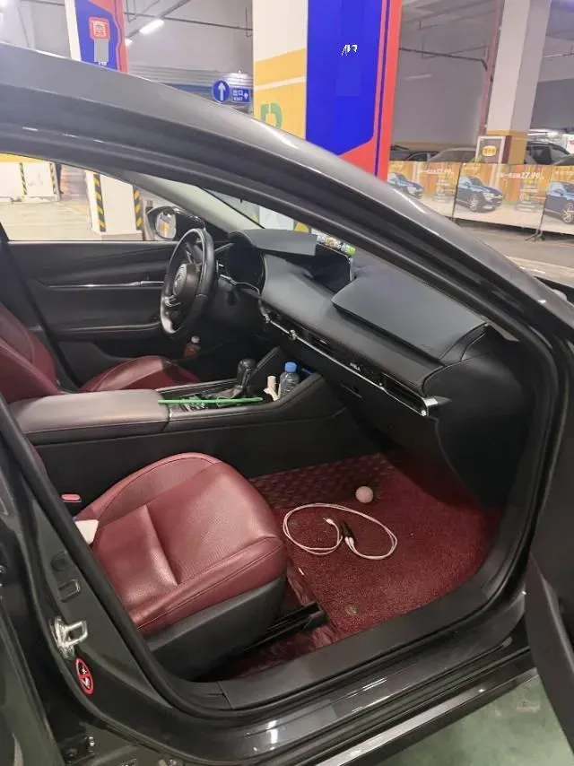 2022 Mazda 3 Axela 2.0L 158HP L4 6AT,autocango,china used car exporter,china ev exporter,chinese used car exporter,chinese used ev exporter