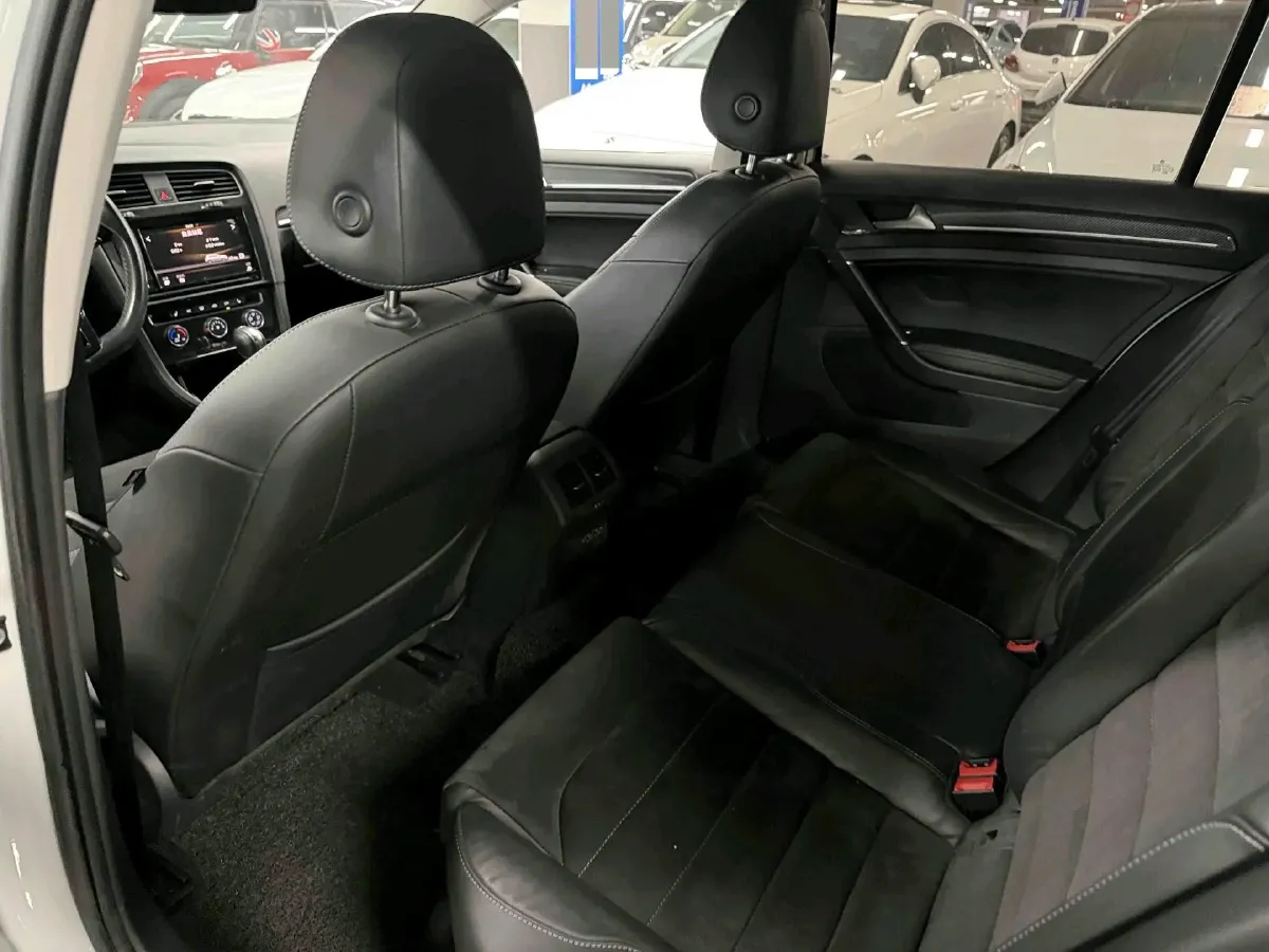 2019 Volkswagen Golf 1.4T 150HP L4 7DCT,autocango,china used car exporter,china ev exporter,chinese used car exporter,chinese used ev exporter