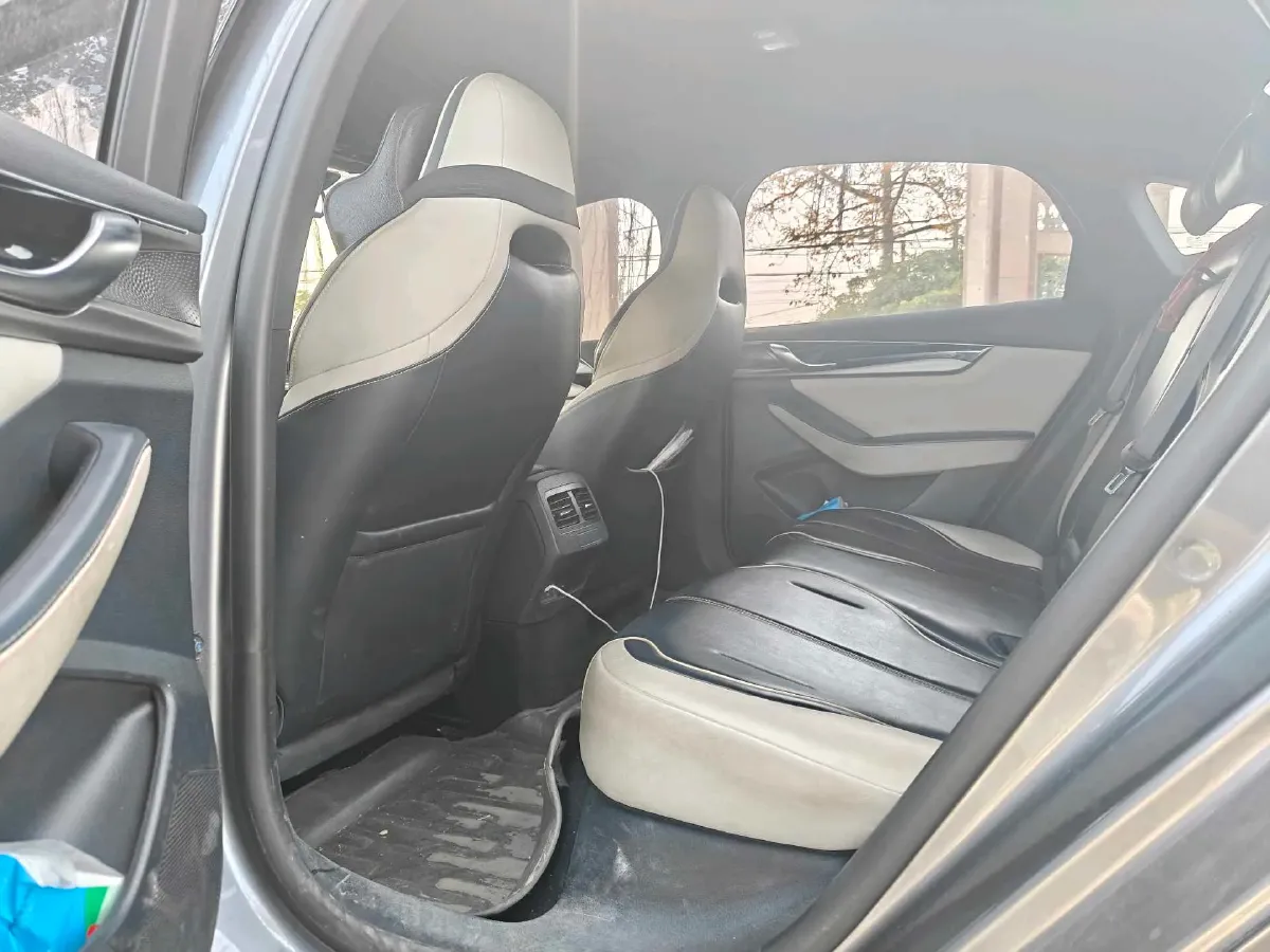 2021 Haval F7 1.5T 169HP L4 7DCT,autocango,china used car exporter,china ev exporter,chinese used car exporter,chinese used ev exporter