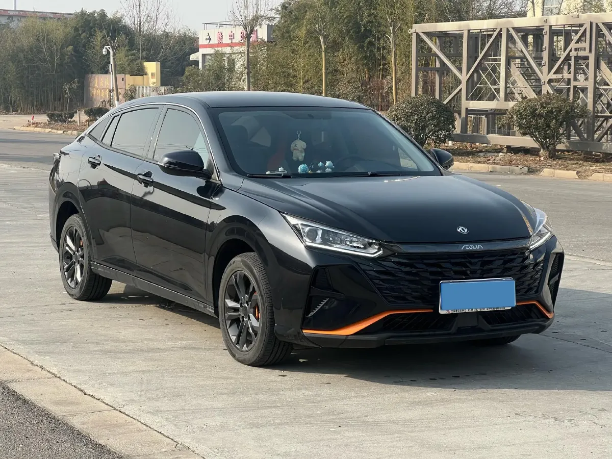 2023 DongFeng Aeolus YiXuan 1.5L 125HP L4 6DCT,autocango,china used car exporter,china ev exporter,chinese used car exporter,chinese used ev exporter
