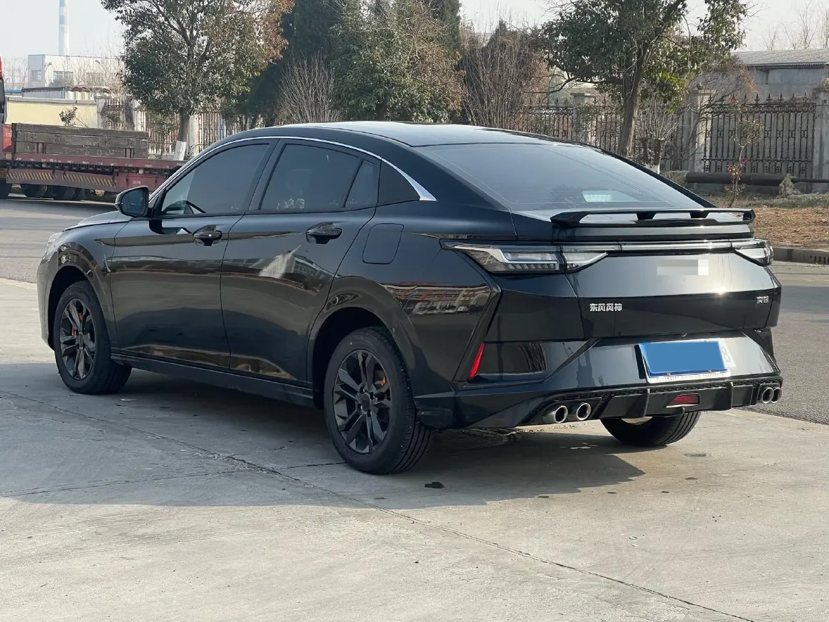 2023 DongFeng Aeolus YiXuan 1.5L 125HP L4 6DCT,autocango,china used car exporter,china ev exporter,chinese used car exporter,chinese used ev exporter
