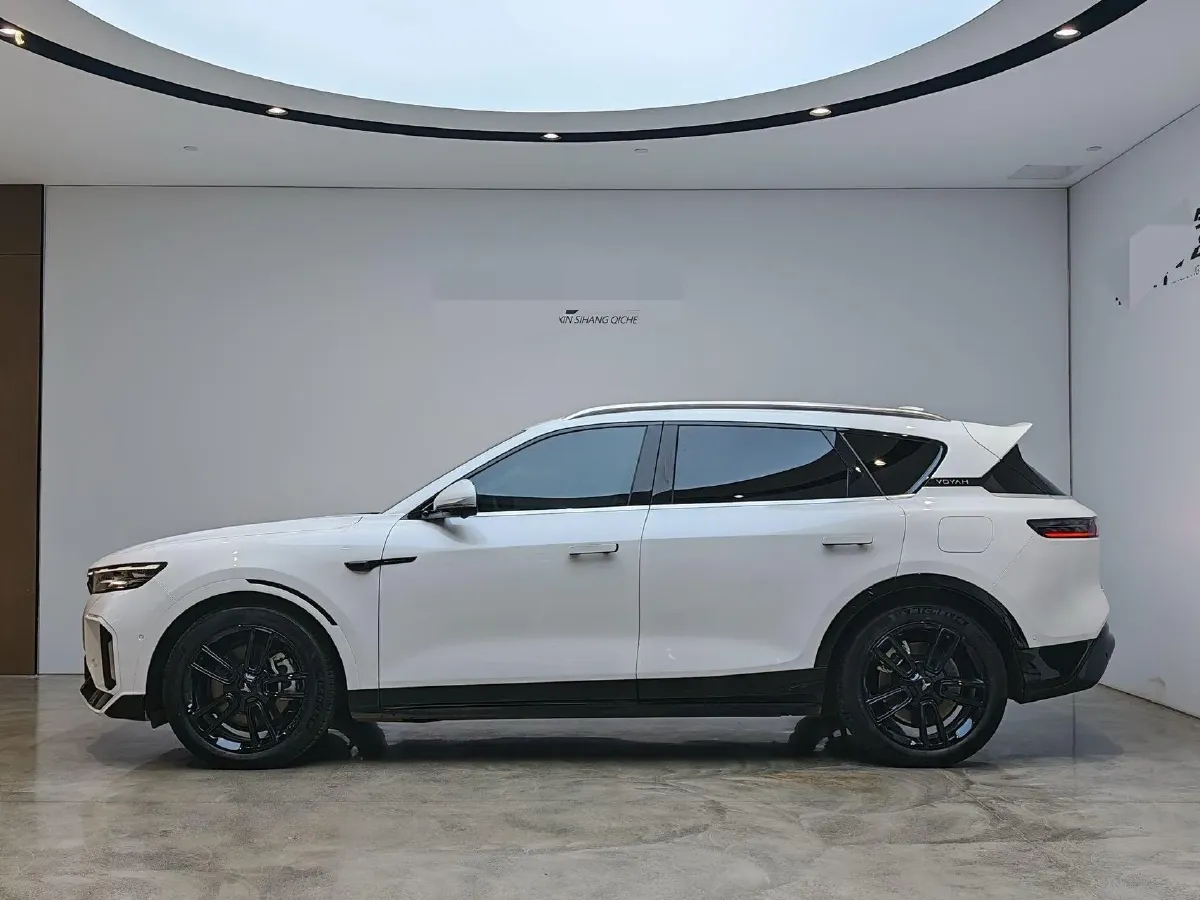 2024 Voyah FREE 1.5T 150HP L4 REEV 39.2KWH,autocango,china used car exporter,china ev exporter,chinese used car exporter,chinese used ev exporter