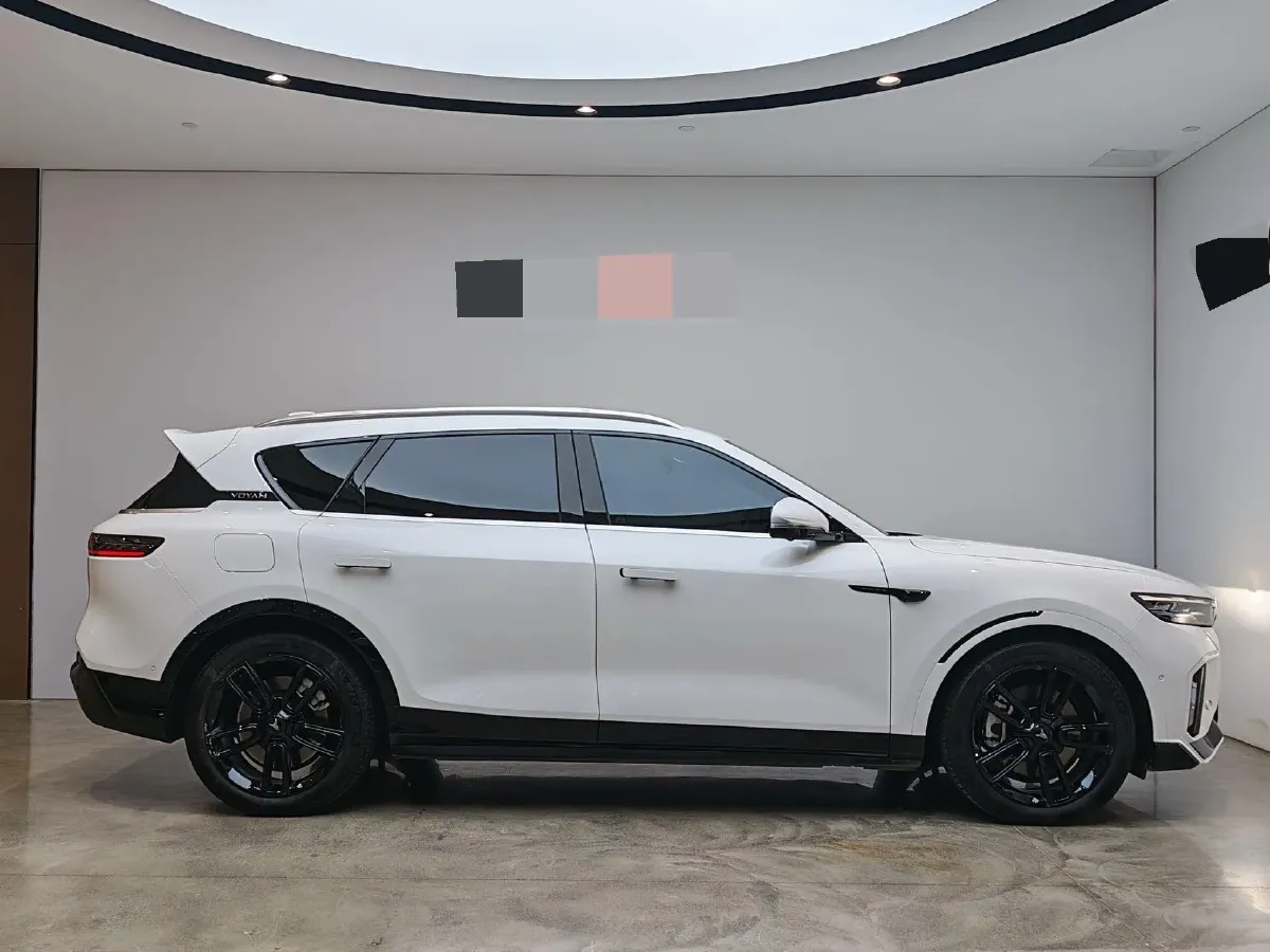 2024 Voyah FREE 1.5T 150HP L4 REEV 39.2KWH,autocango,china used car exporter,china ev exporter,chinese used car exporter,chinese used ev exporter