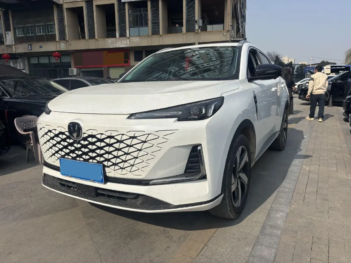 2024 ChangAn CS55 Plus 1.5T 188HP L4 7DCT