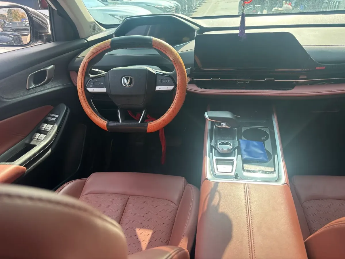 2024 ChangAn CS55 Plus 1.5T 188HP L4 7DCT,autocango,china used car exporter,china ev exporter,chinese used car exporter,chinese used ev exporter