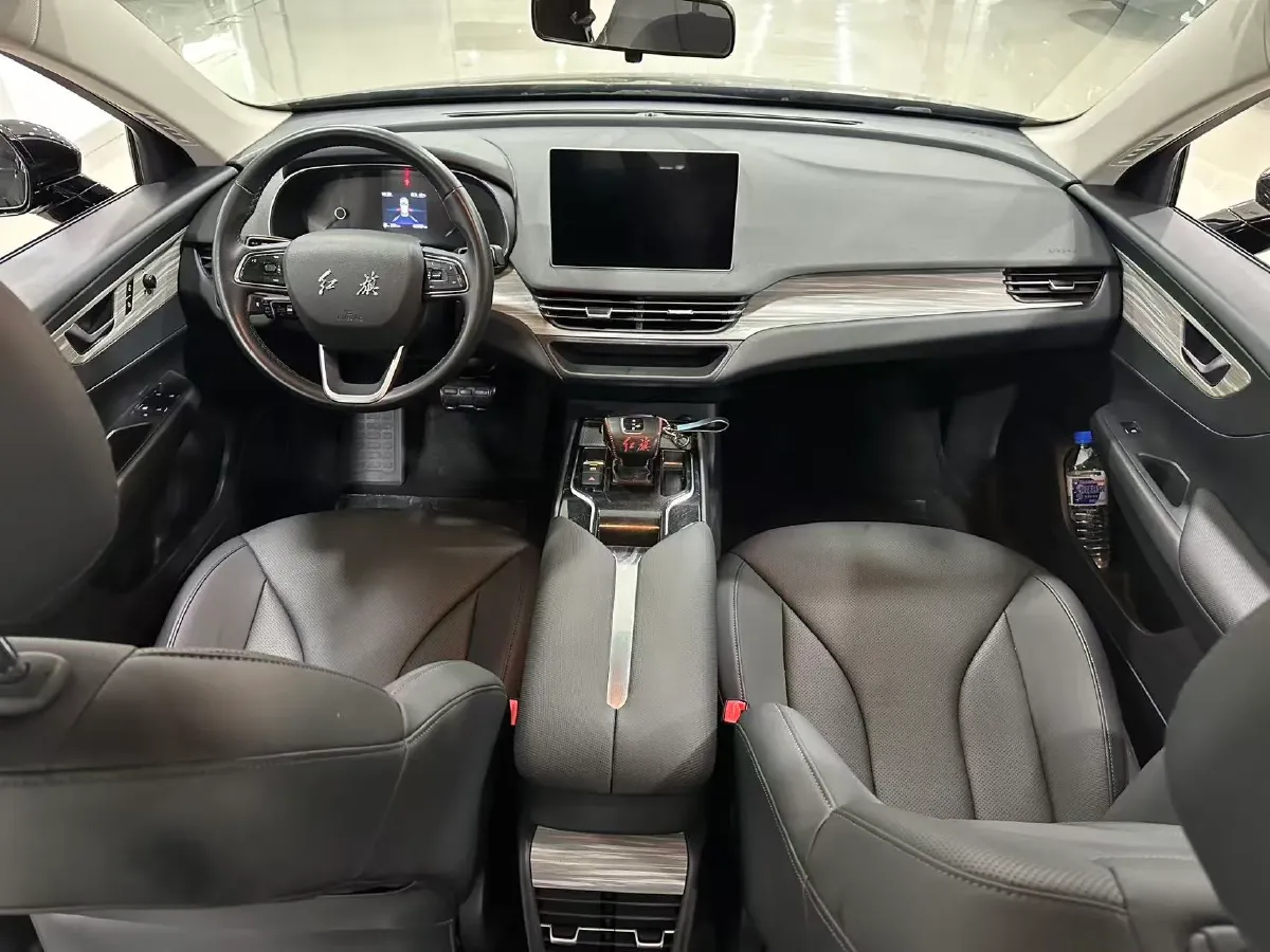 2024 HongQi E-QM5 BEV 72KWH,autocango,china used car exporter,china ev exporter,chinese used car exporter,chinese used ev exporter