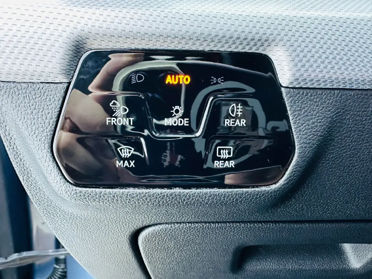 2023 Volkswagen Lamando 1.4T 150HP L4 7DCT,autocango,china used car exporter,china ev exporter,chinese used car exporter,chinese used ev exporter