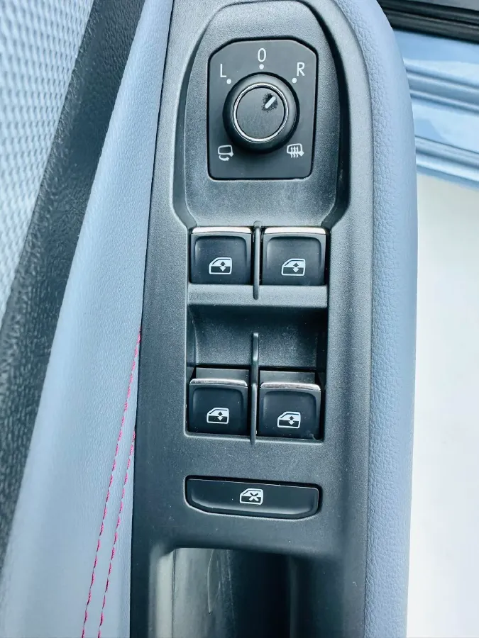 2023 Volkswagen Lamando 1.4T 150HP L4 7DCT,autocango,china used car exporter,china ev exporter,chinese used car exporter,chinese used ev exporter