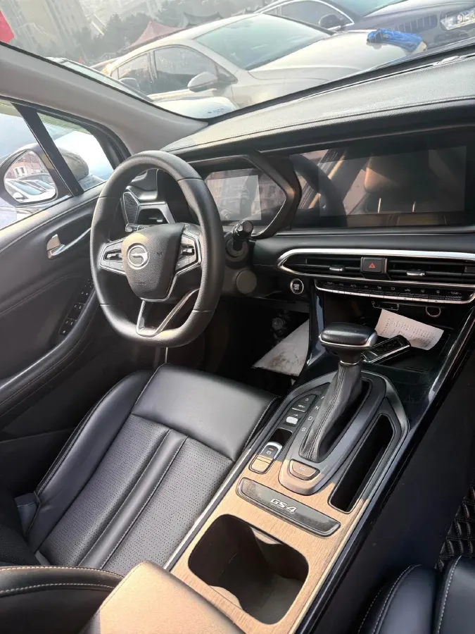 2023 GAC Trumpchi GS4 1.5T 177HP L4 6AT,autocango,china used car exporter,china ev exporter,chinese used car exporter,chinese used ev exporter