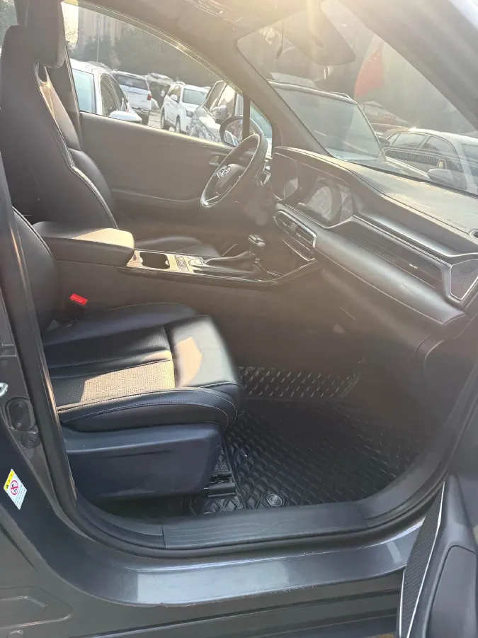 2023 GAC Trumpchi GS4 1.5T 177HP L4 6AT,autocango,china used car exporter,china ev exporter,chinese used car exporter,chinese used ev exporter