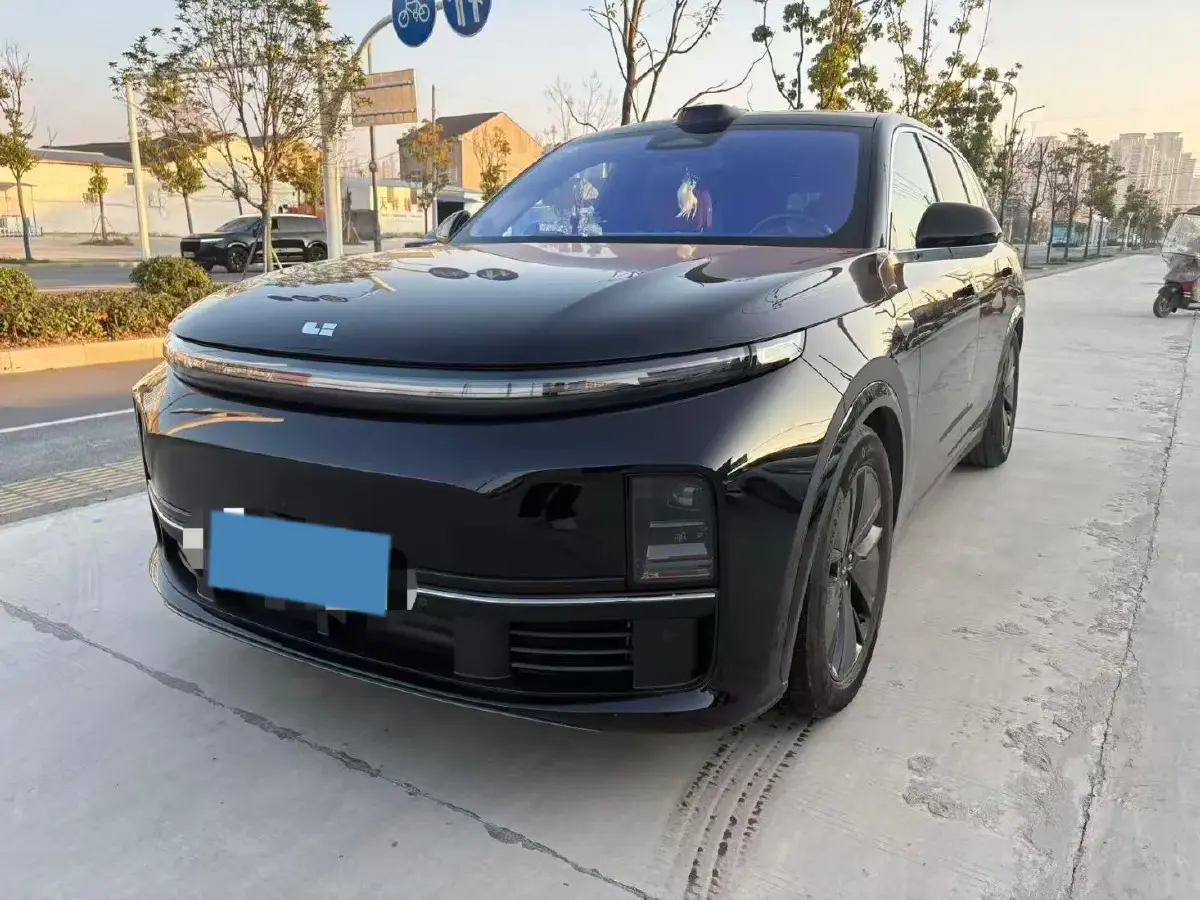 2024 Li L8 Range Extended 154HP REEV 42.8KWH