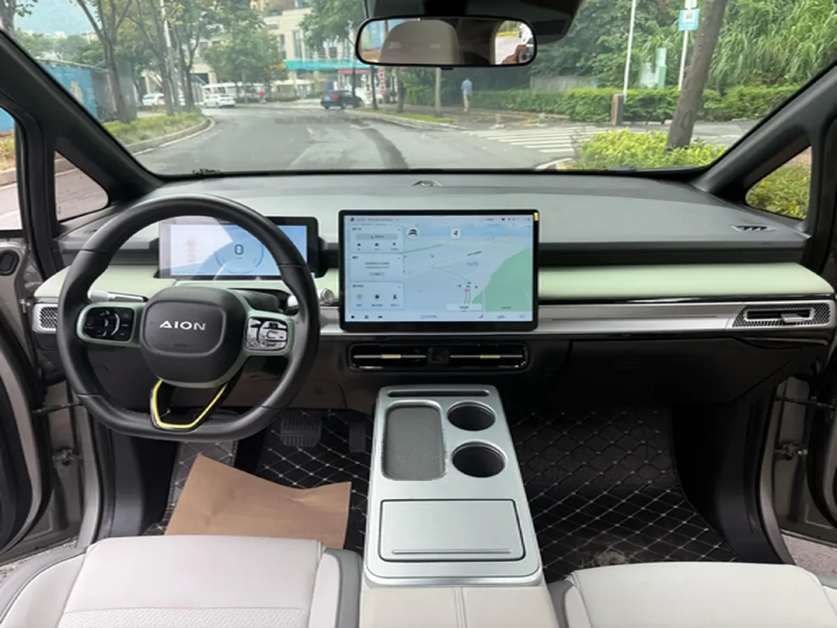 2022 Geely Okavango 1.8T 184HP L4 7DCT,autocango,china used car exporter,china ev exporter,chinese used car exporter,chinese used ev exporter