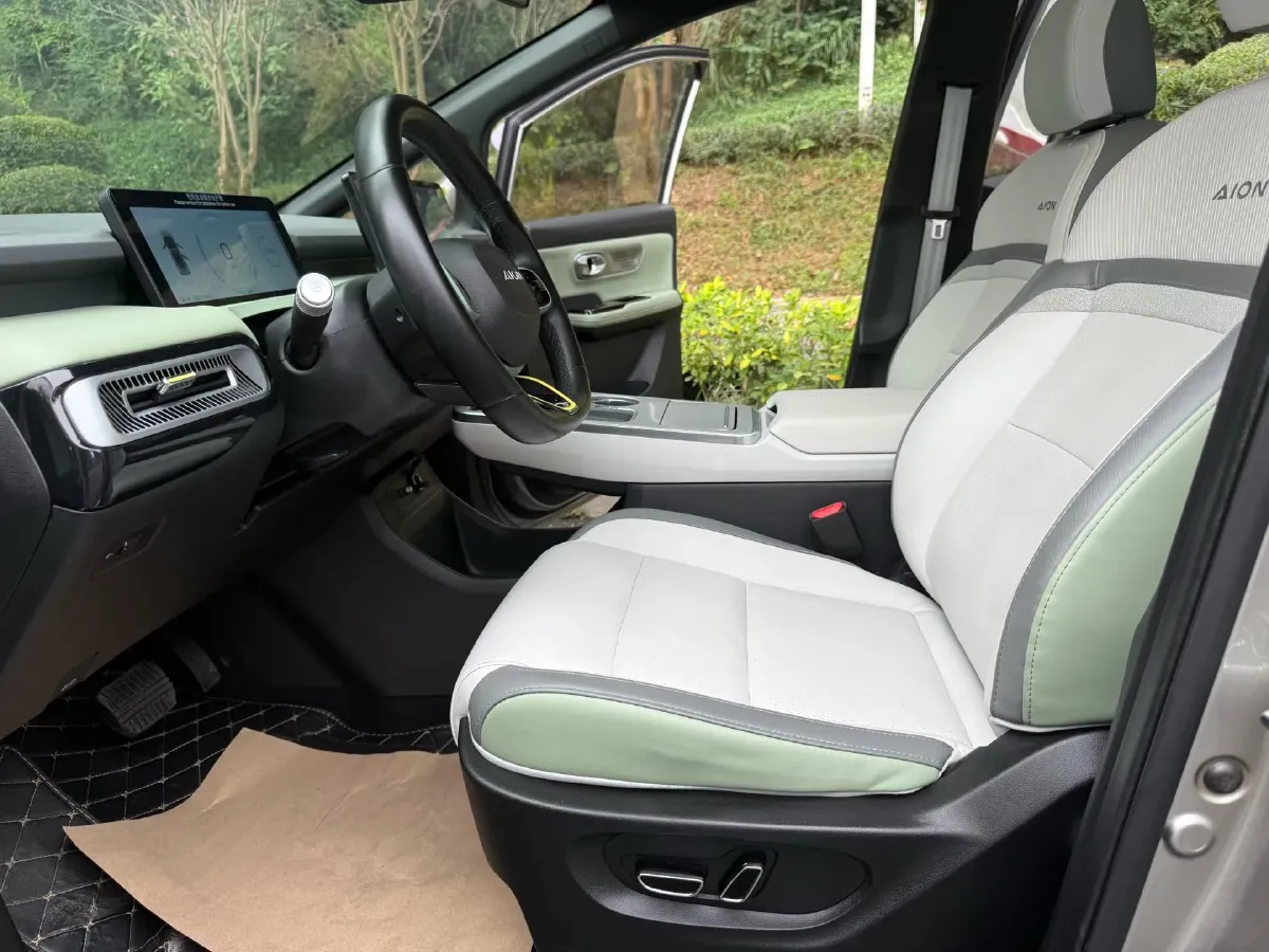 2022 Geely Okavango 1.8T 184HP L4 7DCT,autocango,china used car exporter,china ev exporter,chinese used car exporter,chinese used ev exporter