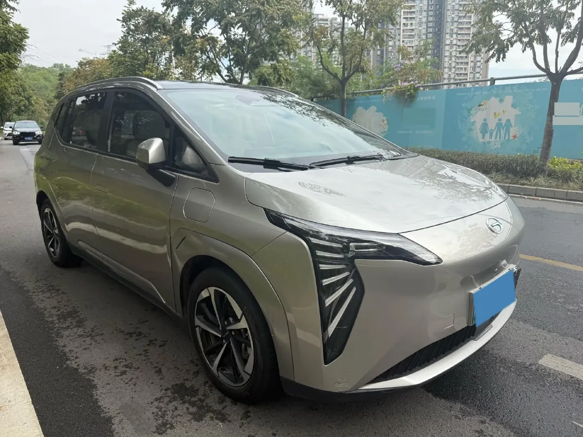2022 Geely Okavango 1.8T 184HP L4 7DCT,autocango,china used car exporter,china ev exporter,chinese used car exporter,chinese used ev exporter