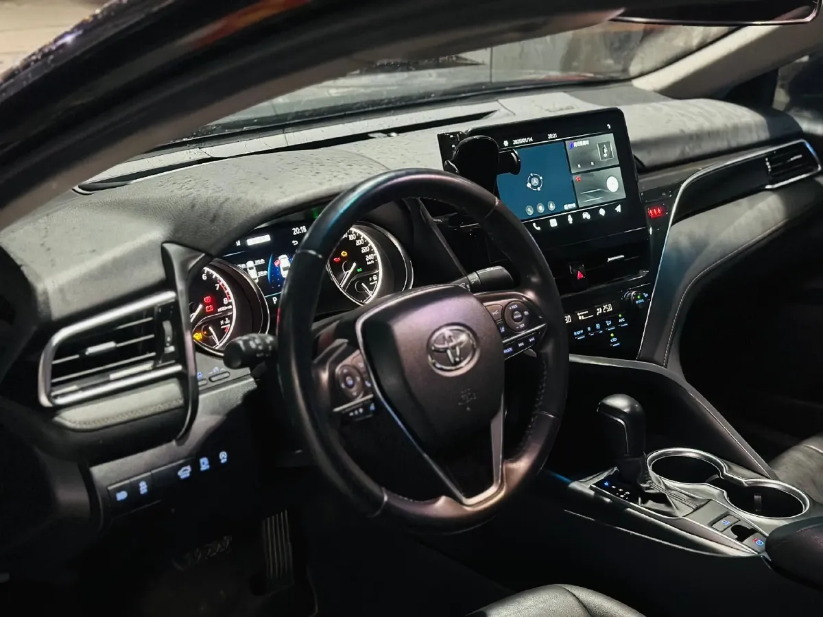 2021 Toyota Camry 2.0L 178HP L4 CVT,autocango,china used car exporter,china ev exporter,chinese used car exporter,chinese used ev exporter