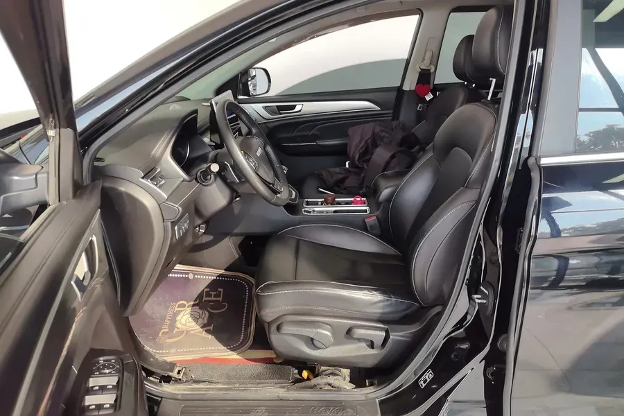 2021 Haval M6 1.5T 150HP L4 7DCT,autocango,china used car exporter,china ev exporter,chinese used car exporter,chinese used ev exporter