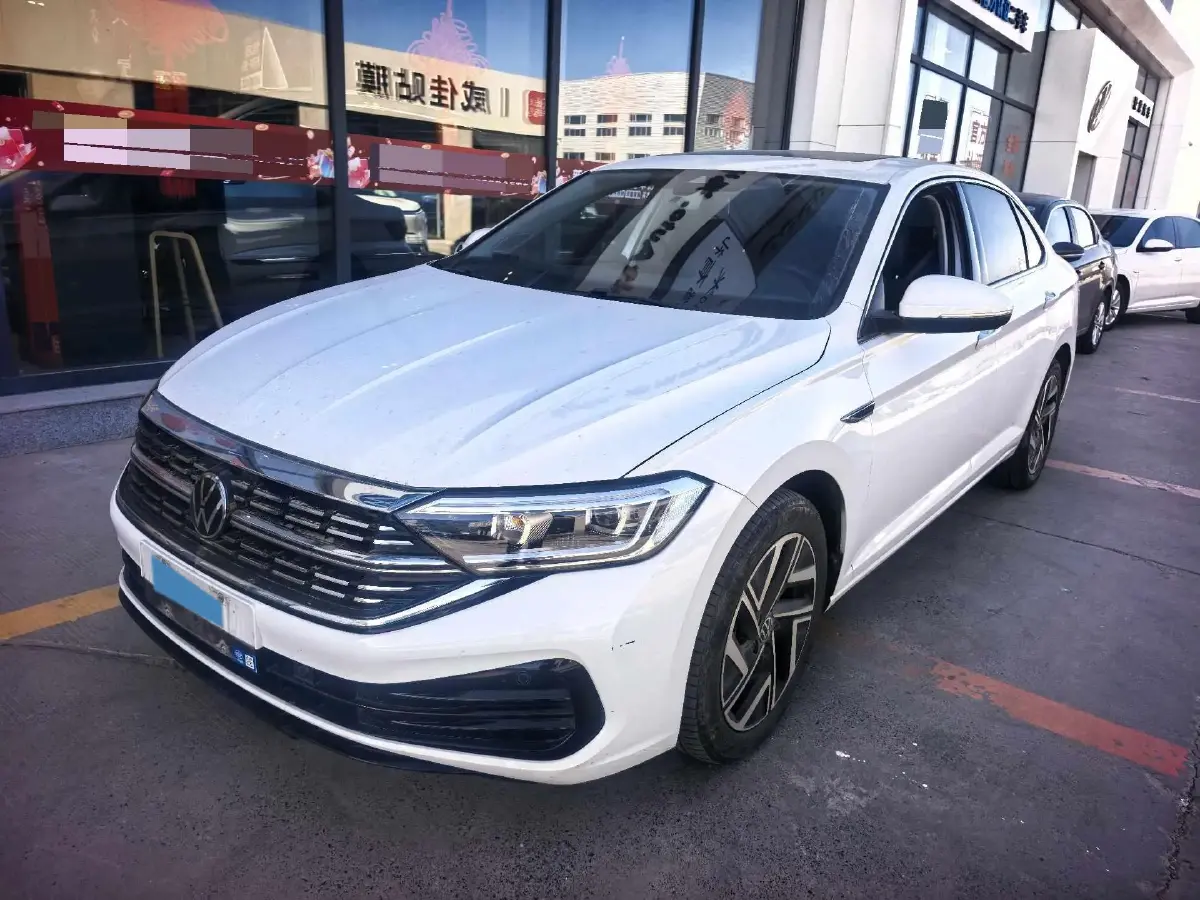 2023 Volkswagen Sagitar 1.5T 160HP L4 7DCT