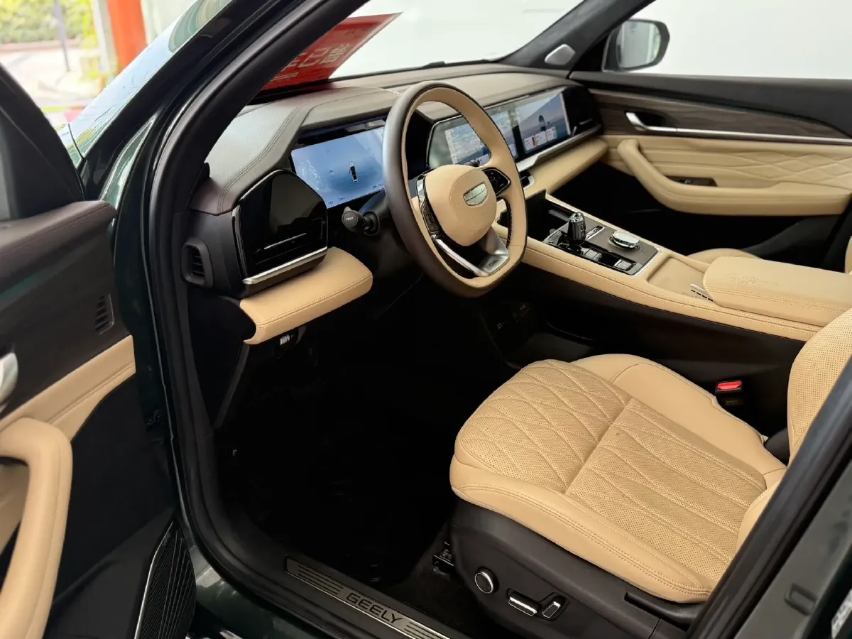 2025 Geely Monjaro 2.0T 238HP L4 8AT,autocango,china used car exporter,china ev exporter,chinese used car exporter,chinese used ev exporter