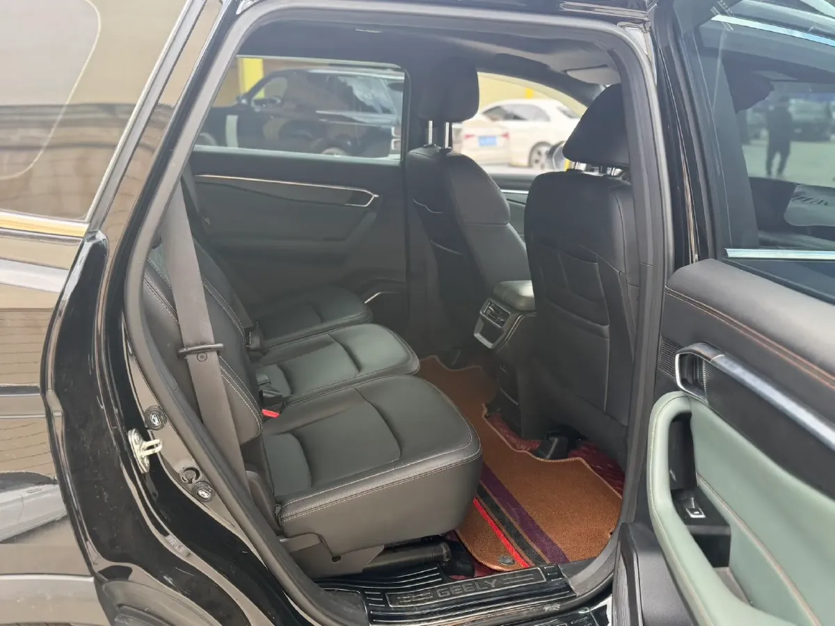 2023 Geely Okavango L 2.0T 218HP L4 7DCT,autocango,china used car exporter,china ev exporter,chinese used car exporter,chinese used ev exporter