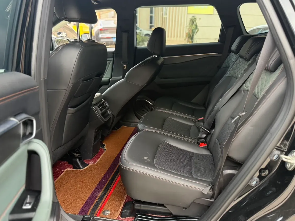 2023 Geely Okavango L 2.0T 218HP L4 7DCT,autocango,china used car exporter,china ev exporter,chinese used car exporter,chinese used ev exporter