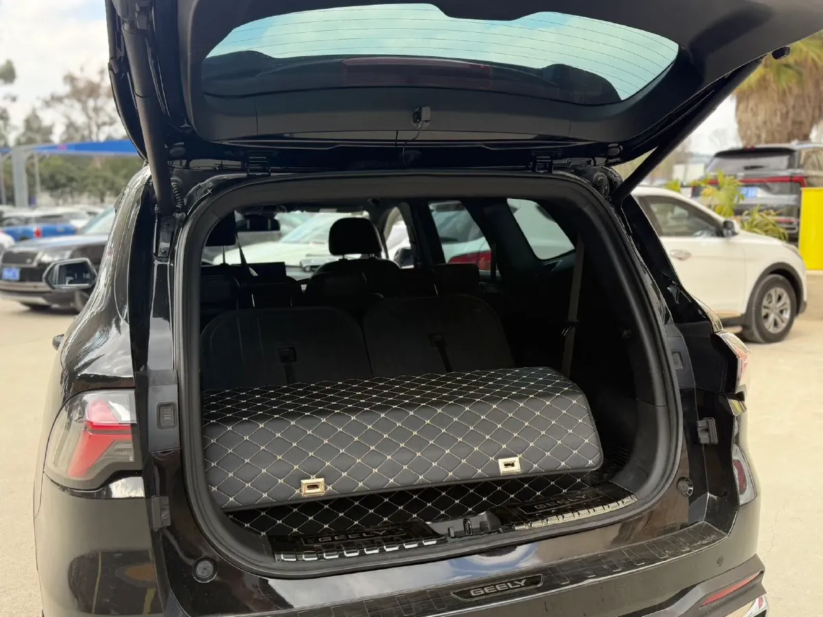 2023 Geely Okavango L 2.0T 218HP L4 7DCT,autocango,china used car exporter,china ev exporter,chinese used car exporter,chinese used ev exporter