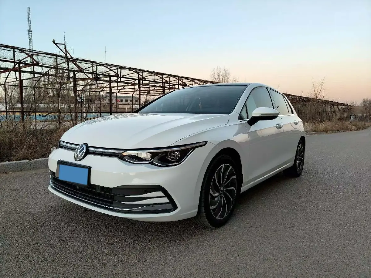 2023 Volkswagen Golf 1.4T 150HP L4 7DCT