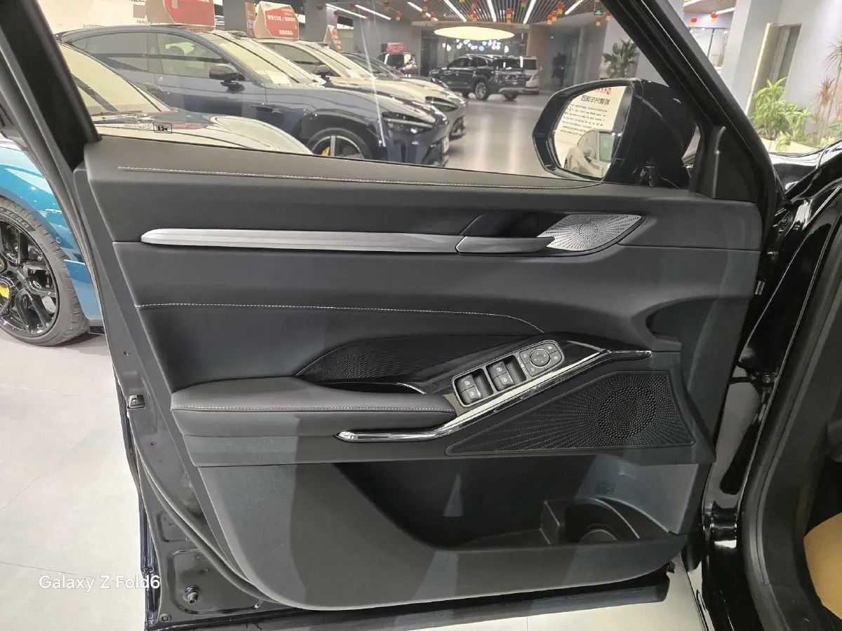 2021 Haval H6 2.0T 211HP L4 7DCT,autocango,china used car exporter,china ev exporter,chinese used car exporter,chinese used ev exporter