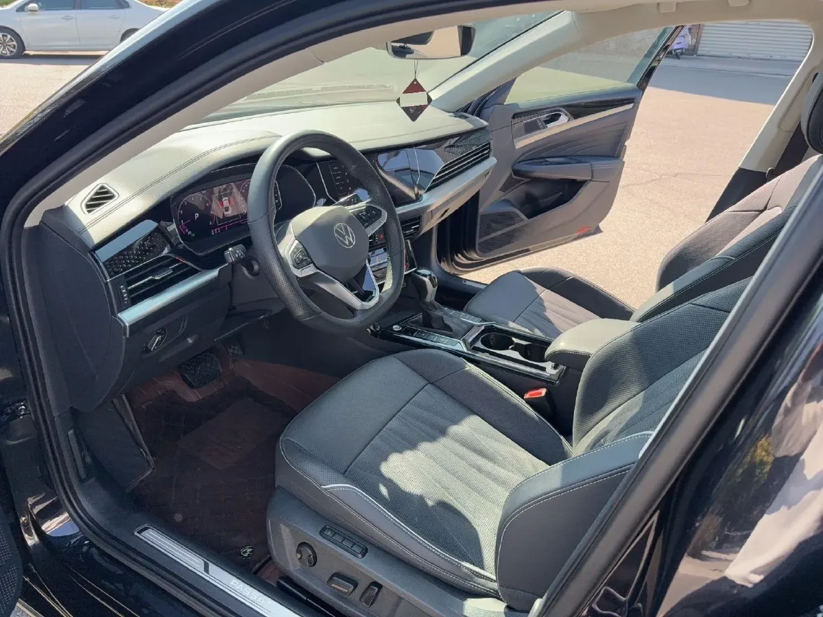 2022 Tesla Model 3 BEV 60KWH,autocango,china used car exporter,china ev exporter,chinese used car exporter,chinese used ev exporter