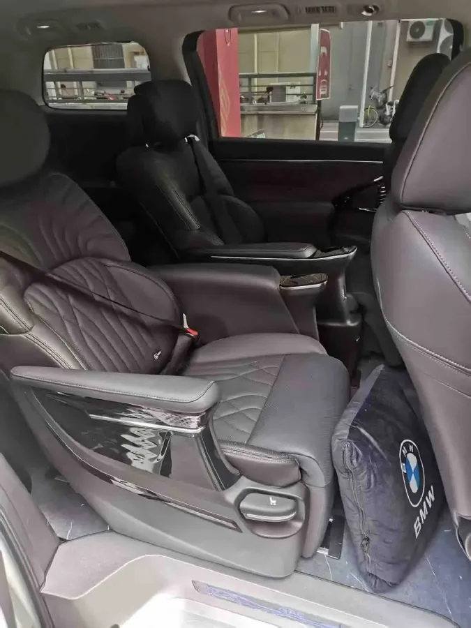 2024 GAC Trumpchi M8 2.0T 252HP L4 8AT,autocango,china used car exporter,china ev exporter,chinese used car exporter,chinese used ev exporter