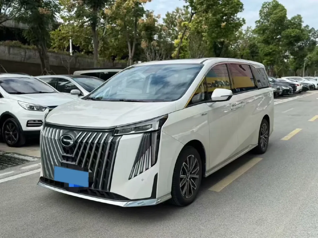 2024 GAC Trumpchi M8 2.0T 252HP L4 8AT,autocango,china used car exporter,china ev exporter,chinese used car exporter,chinese used ev exporter