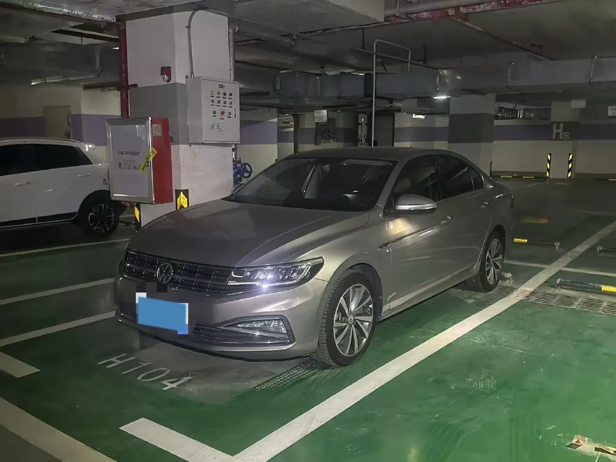 2019 Roewe RX5 MAX 2.0T 231HP L4 6DCT,autocango,china used car exporter,china ev exporter,chinese used car exporter,chinese used ev exporter