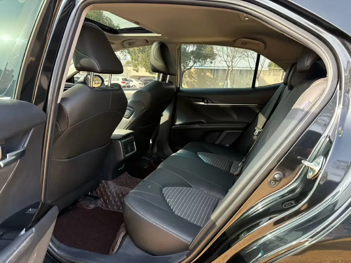 2022 Toyota Camry 2.0L 178HP L4 CVT,autocango,china used car exporter,china ev exporter,chinese used car exporter,chinese used ev exporter