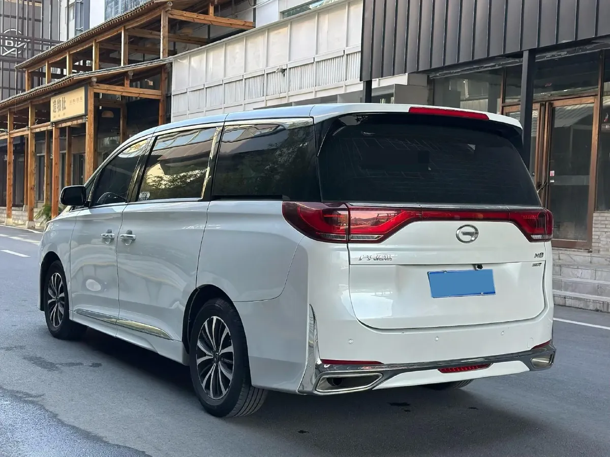 2021 GAC Trumpchi M8 2.0T 252HP L4 8AT,autocango,china used car exporter,china ev exporter,chinese used car exporter,chinese used ev exporter