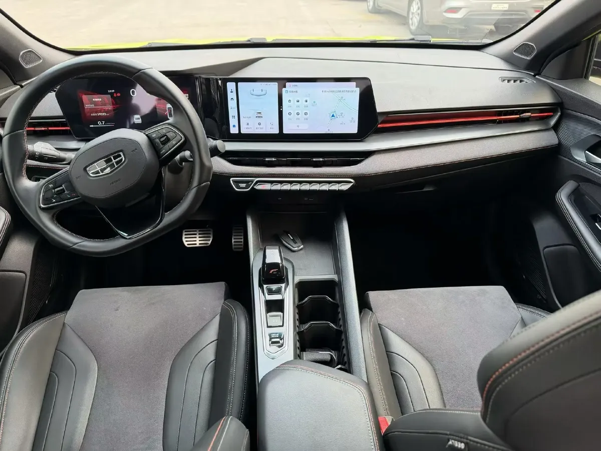 2022 Geely Binray 1.5T 181HP L4 7DCT,autocango,china used car exporter,china ev exporter,chinese used car exporter,chinese used ev exporter