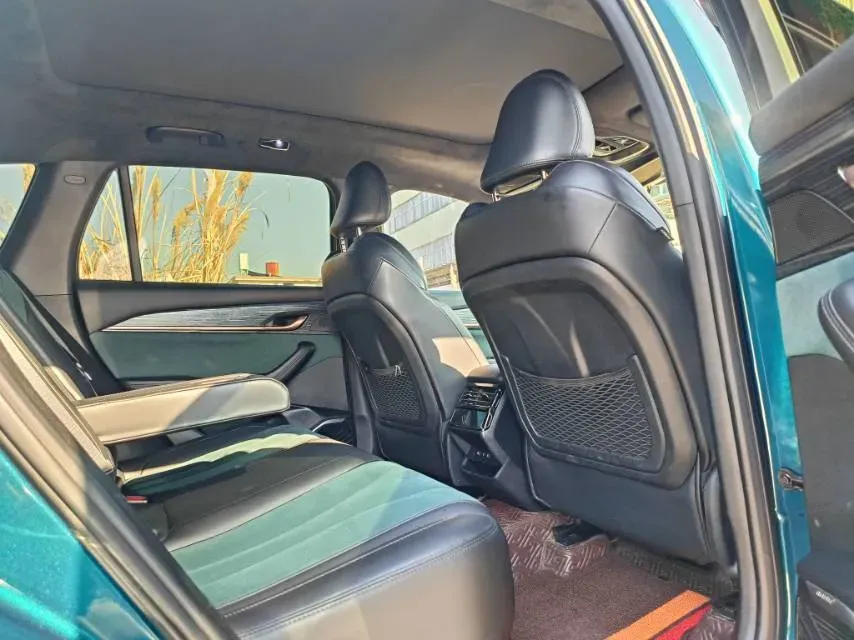 2021 Geely Monjaro 2.0T 238HP L4 8AT,autocango,china used car exporter,china ev exporter,chinese used car exporter,chinese used ev exporter