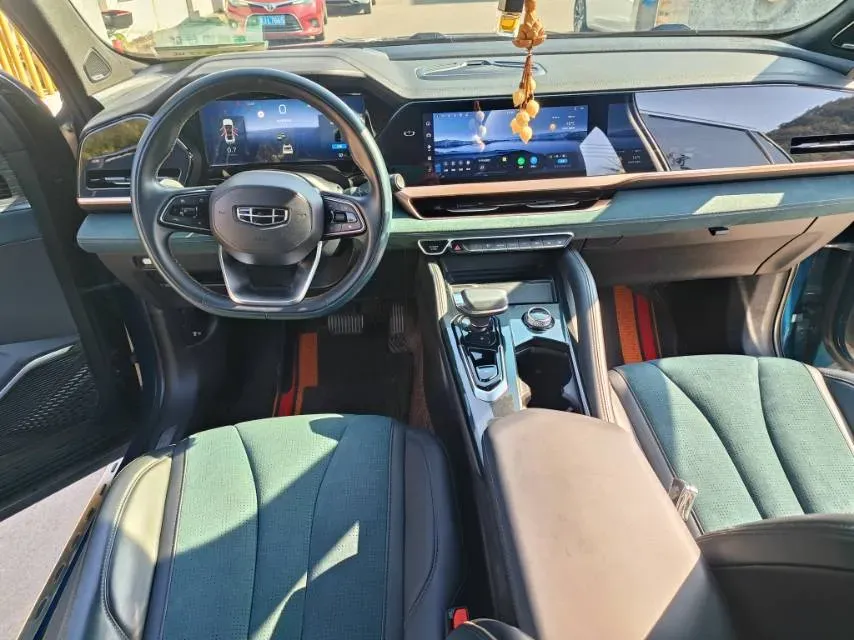 2021 Geely Monjaro 2.0T 238HP L4 8AT,autocango,china used car exporter,china ev exporter,chinese used car exporter,chinese used ev exporter