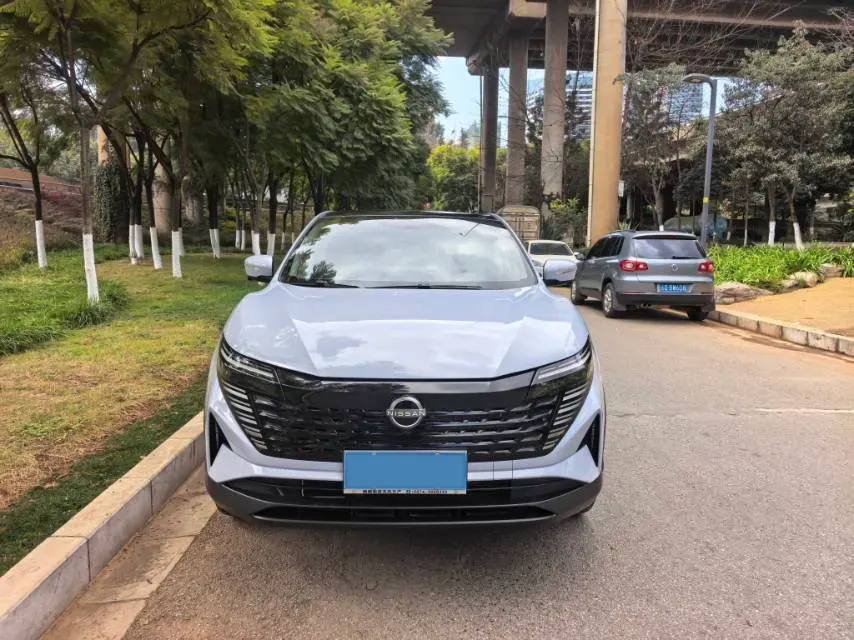 2025 Nissan Qashqai 2.0L 151HP L4 CVT,autocango,china used car exporter,china ev exporter,chinese used car exporter,chinese used ev exporter