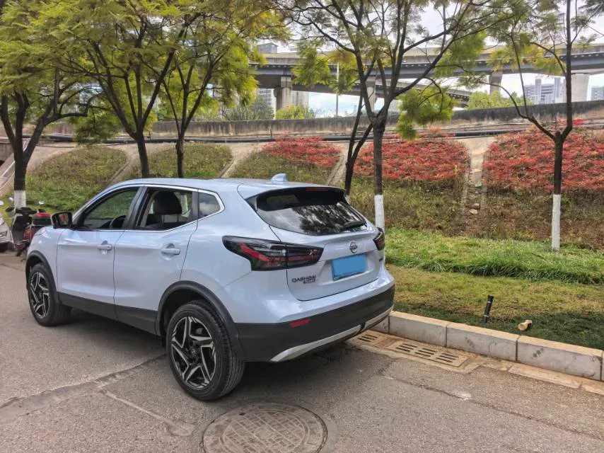 2025 Nissan Qashqai 2.0L 151HP L4 CVT,autocango,china used car exporter,china ev exporter,chinese used car exporter,chinese used ev exporter