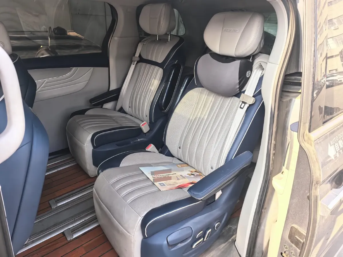 2022 Roewe iMAX8 2.0T 234HP L4 8AT,autocango,china used car exporter,china ev exporter,chinese used car exporter,chinese used ev exporter