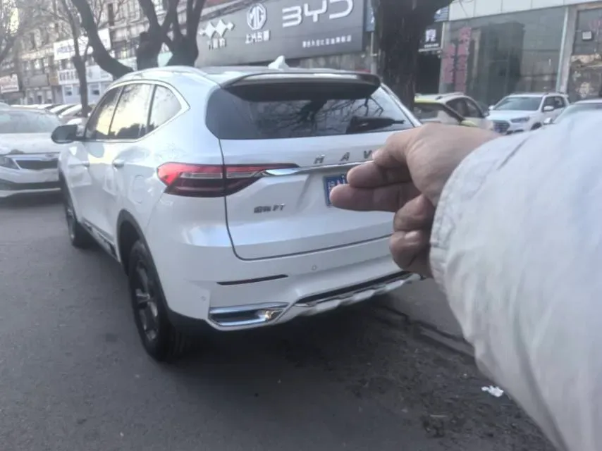 2019 Haval F7 1.5T 169HP L4 7DCT,autocango,china used car exporter,china ev exporter,chinese used car exporter,chinese used ev exporter