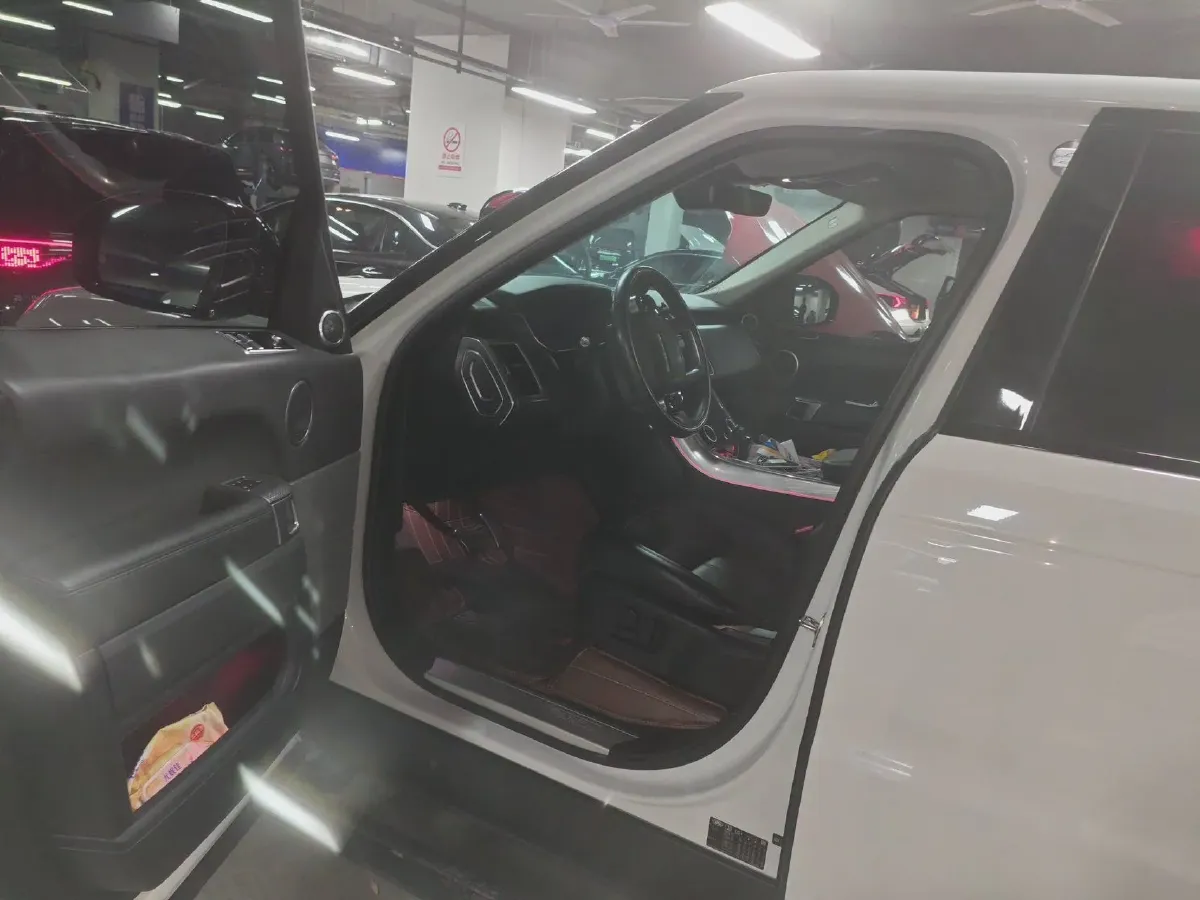 2018 Land Rover Range Rover Sport 3.0T 340HP V6 8AT,autocango,china used car exporter,china ev exporter,chinese used car exporter,chinese used ev exporter